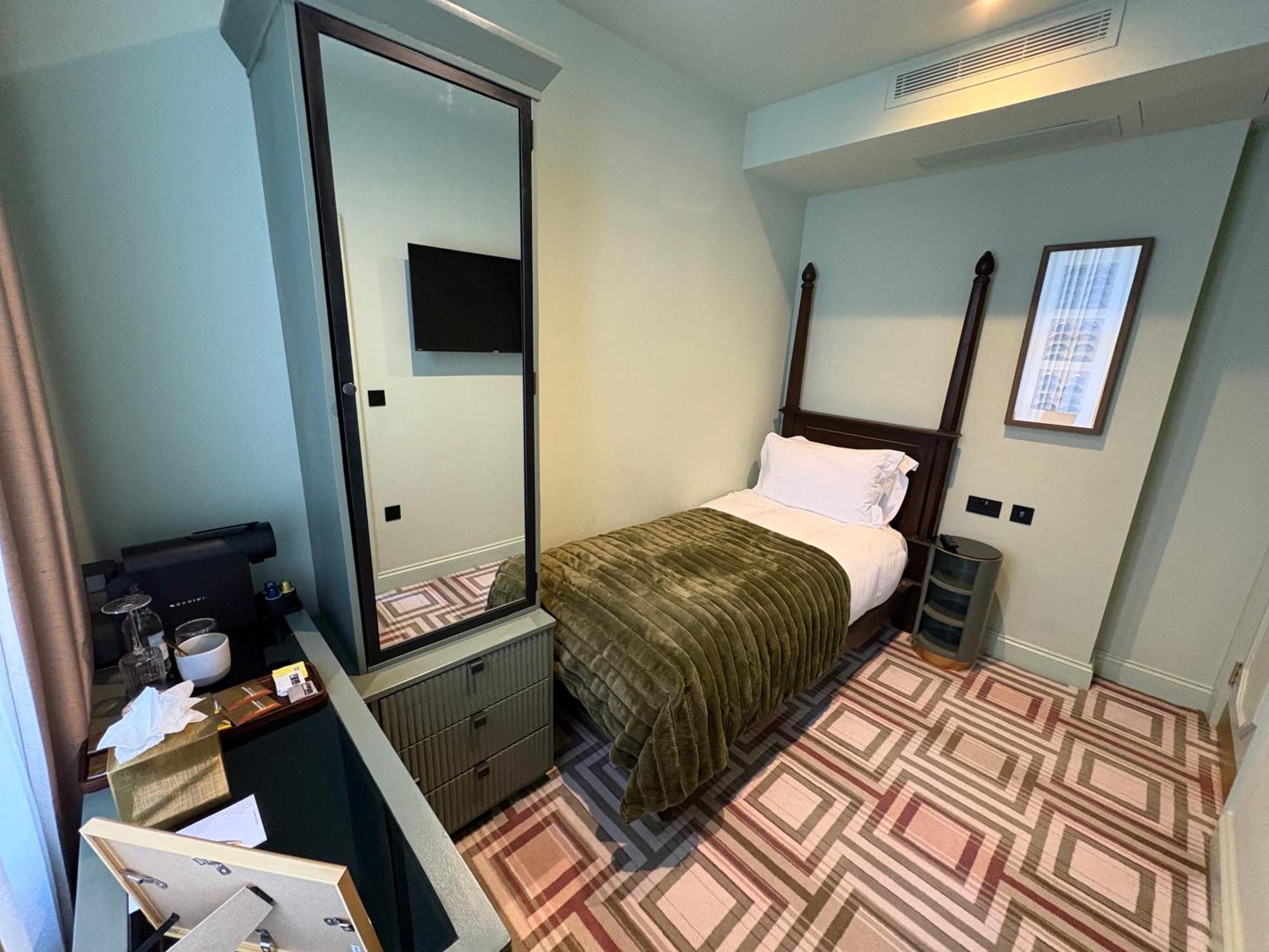 Ellen Kensington Hotel London Exterior photo